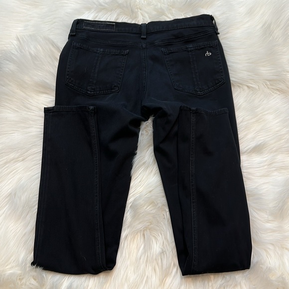 Rag & Bone Legging Jean in Black - Picture 5 of 6